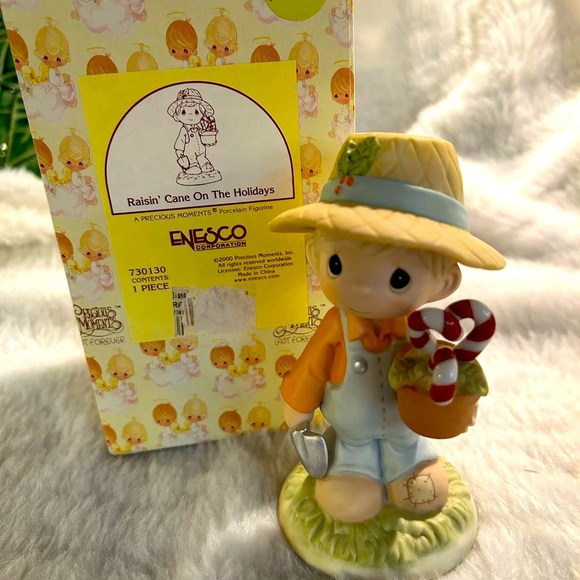 Precious Moments in Box Raisin Cane on the Holidays Figurine - Picture 7 of 8